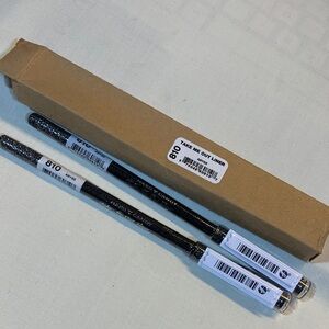 Hard Candy Take Me Out Liners (set of 2) in Abyss Shade - P211